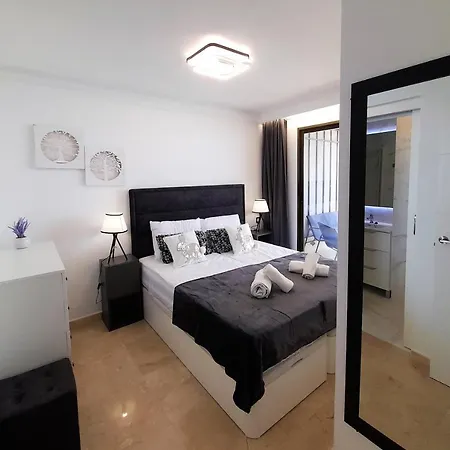 Apartment First Line Arenas C