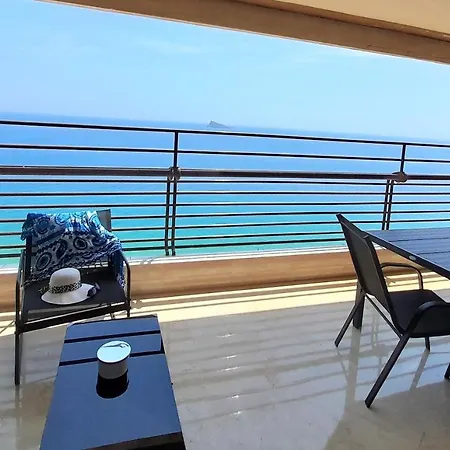 First Line Arenas C Apartment